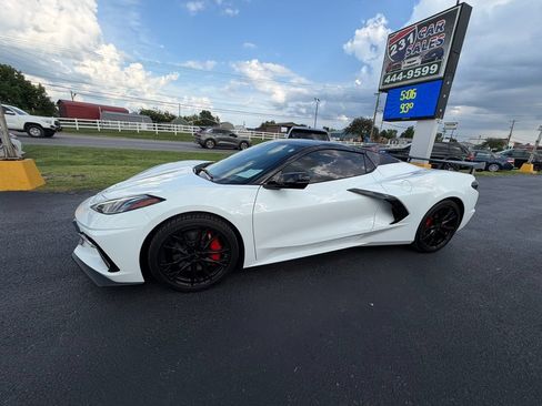 Used 2025 Chevrolet Corvette Stingray Preferred Conv w/ Z51 Performance Package RWD image 7
