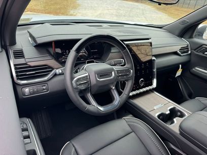 New 2026 GMC Acadia Denali w/ Super Cruise Package