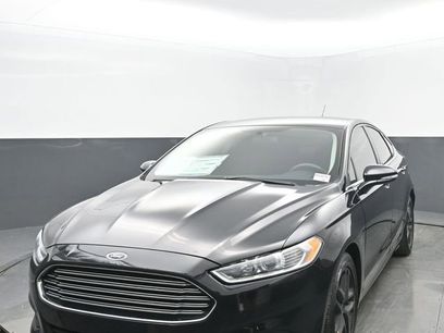 Used 2016 Ford Fusion SE w/ SE Cold Weather Package