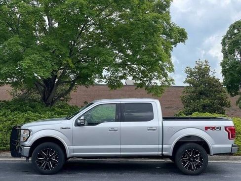 Used 2015 Ford F150 Lariat AWD/4WD image 4