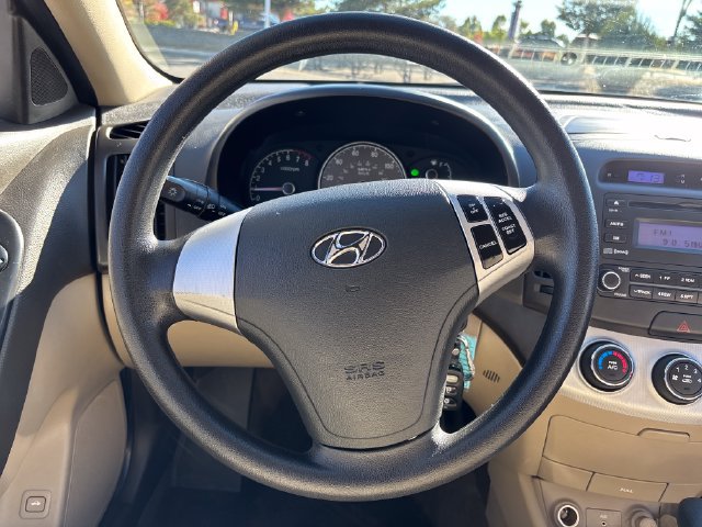 Used 2008 Hyundai Elantra Sedan FWD image 13