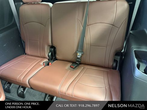 Used 2020 Buick Enclave Avenir w/ Avenir Technology Package FWD image 39