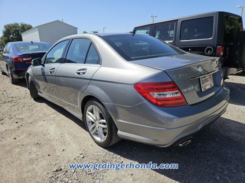Used 2013 Mercedes-Benz C 300 4MATIC Sedan image 9