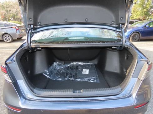 New 2025 Honda Accord EX-L image 11