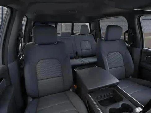 New 2026 RAM 1500 Big Horn AWD/4WD image 1