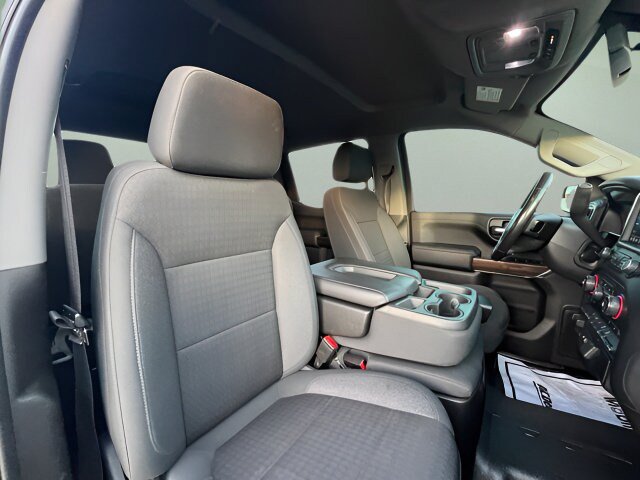Used 2021 Chevrolet Silverado 1500 RST AWD/4WD image 34