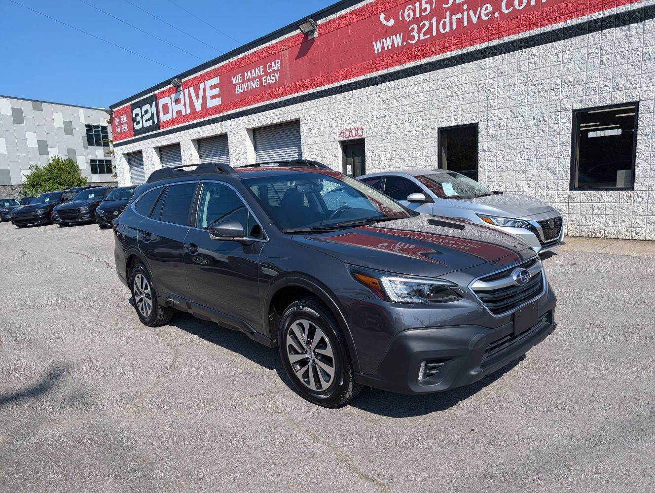 Used 2020 Subaru Outback Premium w/ Popular Package #1 AWD/4WD image 1