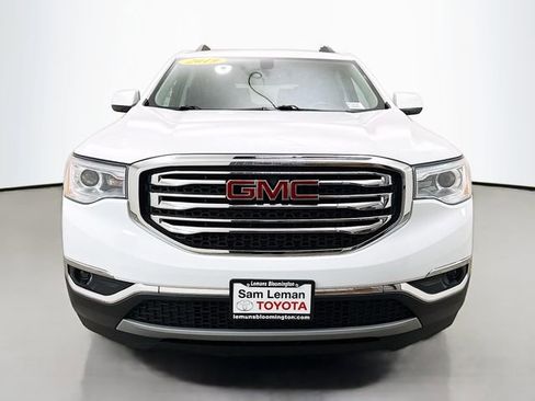 Used 2019 GMC Acadia SLT image 2