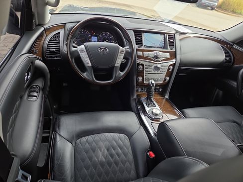 Used 2019 INFINITI QX80 Luxe w/ 22" Wheel Package image 8