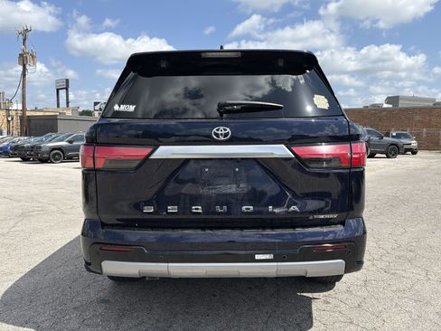 Used 2026 Toyota Sequoia Capstone AWD/4WD image 4
