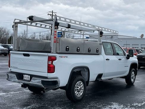 Used 2025 Chevrolet Silverado 2500 W/T w/ WT/CX Safety Package AWD/4WD image 6
