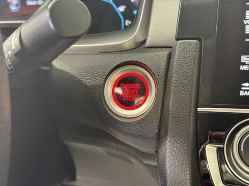 Used 2017 Honda Civic EX image 25