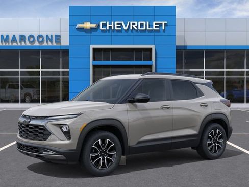 New 2026 Chevrolet TrailBlazer ACTIV w/ Driver Confidence Package FWD image 2