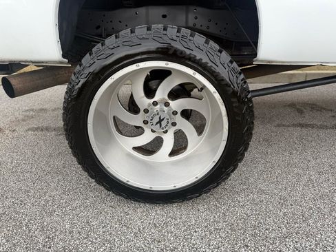 Used 2013 Ford F250 XLT image 48