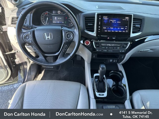 Used 2018 Honda Ridgeline RTL-E image 16