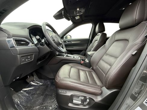 Certified 2025 MAZDA CX-5 Signature image 9