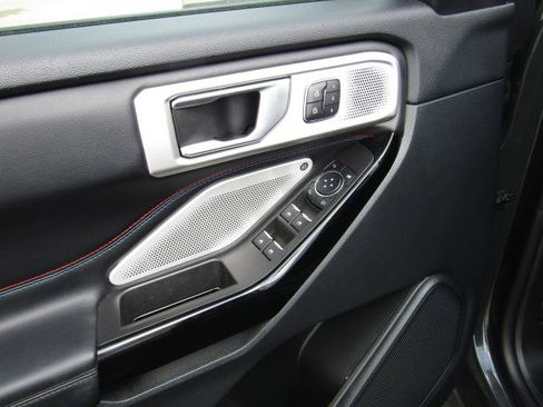 Used 2024 Ford Explorer ST w/ Equipment Group 401A AWD/4WD image 19