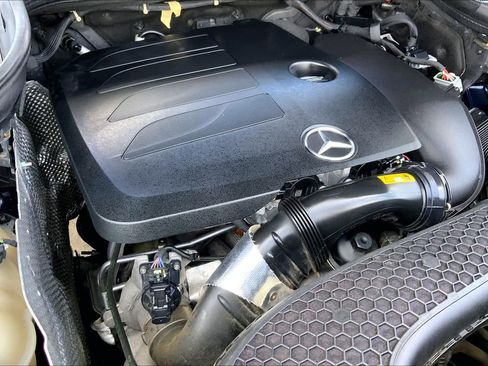 Used 2020 Mercedes-Benz GLE 350 4MATIC image 33