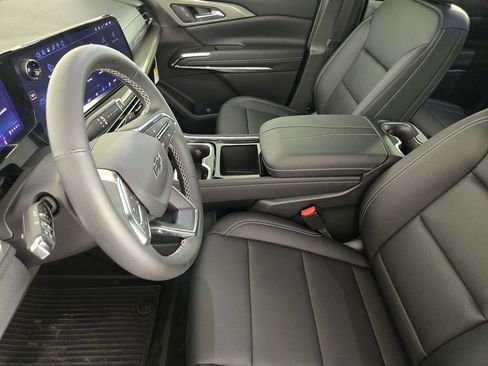 New 2026 Chevrolet Traverse LT w/ Midnight/Sport Edition FWD image 14