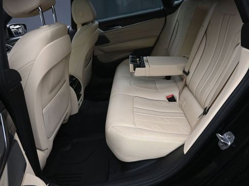 Used 2019 BMW 640i Gran Turismo xDrive AWD/4WD image 11