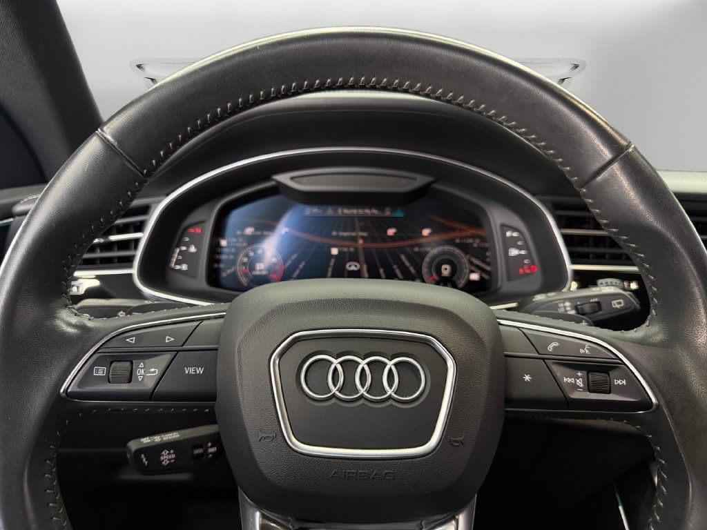 Used 2019 Audi Q8 Prestige w/ Towing Package AWD/4WD image 19