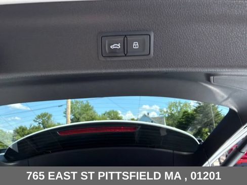Used 2025 Audi Q3 2.0T Premium Plus AWD/4WD image 13