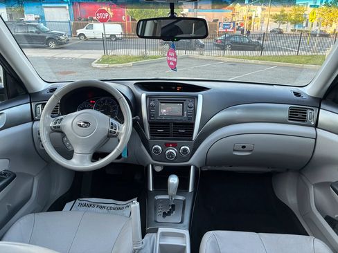 Used 2011 Subaru Forester 2.5X Limited AWD/4WD image 17