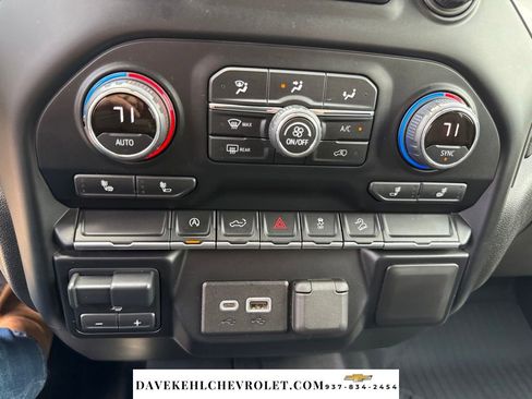 Used 2021 Chevrolet Silverado 1500 LT AWD/4WD image 14