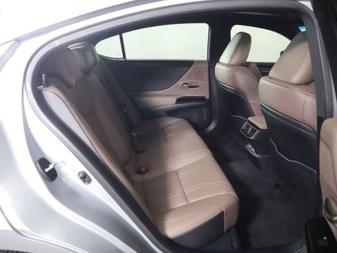 Used 2025 Lexus ES 350 Luxury image 22