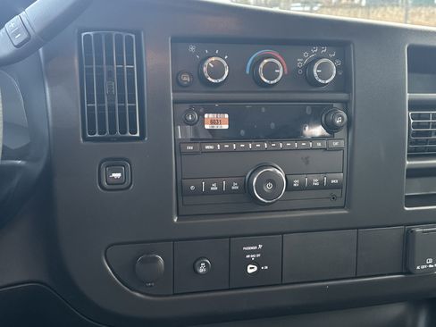 New 2026 Chevrolet Express 2500 1WT w/ Driver Convenience Package image 21