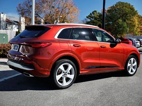 New 2025 Audi Q5 Prestige image 7