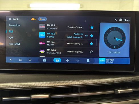 Used 2024 Hyundai Santa Fe SEL FWD image 25