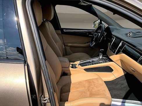 Used 2017 Porsche Macan image 7
