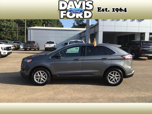 Used 2024 Ford Edge SEL AWD/4WD image 4