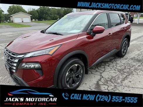 Used 2025 Nissan Rogue SV w/ SV Premium Package image 8