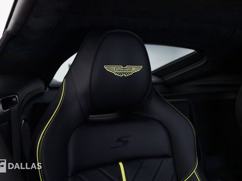Used 2026 Aston Martin V8 Vantage S RWD image 38
