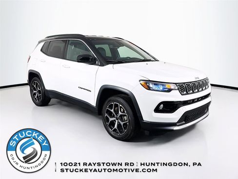 Used 2025 Jeep Compass Limited AWD/4WD image 1