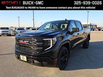 New 2026 GMC Sierra 1500 Pro w/ Graphite Edition