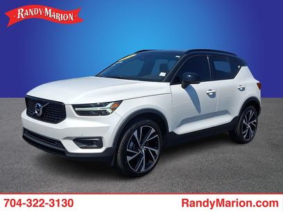 Used 2021 Volvo XC40 T5 R-Design w/ Climate Package