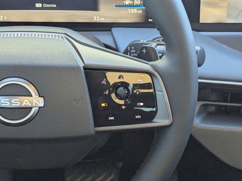 New 2026 Nissan Leaf Platinum+ w/ Cargo Package (Platinum+) image 14