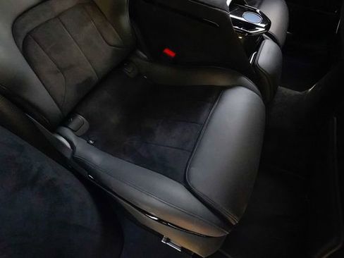 Used 2024 Ferrari Purosangue AWD/4WD image 97
