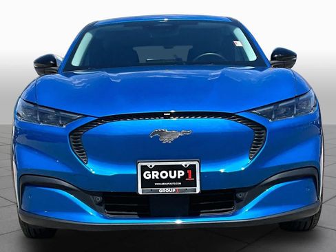Used 2025 Ford Mustang Mach-E Select RWD image 3