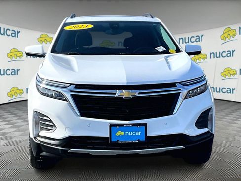 Used 2023 Chevrolet Equinox LT image 2