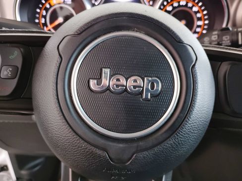 Used 2020 Jeep Wrangler Unlimited Sport AWD/4WD image 24
