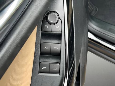 New 2026 Chevrolet Equinox ACTIV AWD/4WD image 15