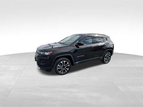 Used 2022 Jeep Compass Limited AWD/4WD image 4