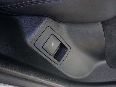 Used 2022 BMW X4 xDrive30i w/ M Sport Package image 38