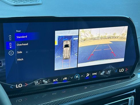 New 2026 Chevrolet Traverse High Country w/ LPO, Illumination Package image 21