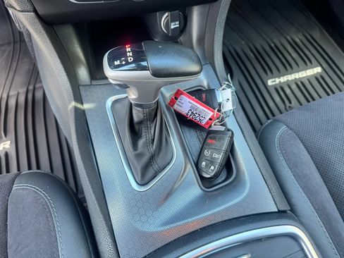 Used 2015 Dodge Charger R/T RWD image 45
