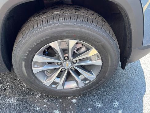 New 2026 Chevrolet Equinox LT image 8